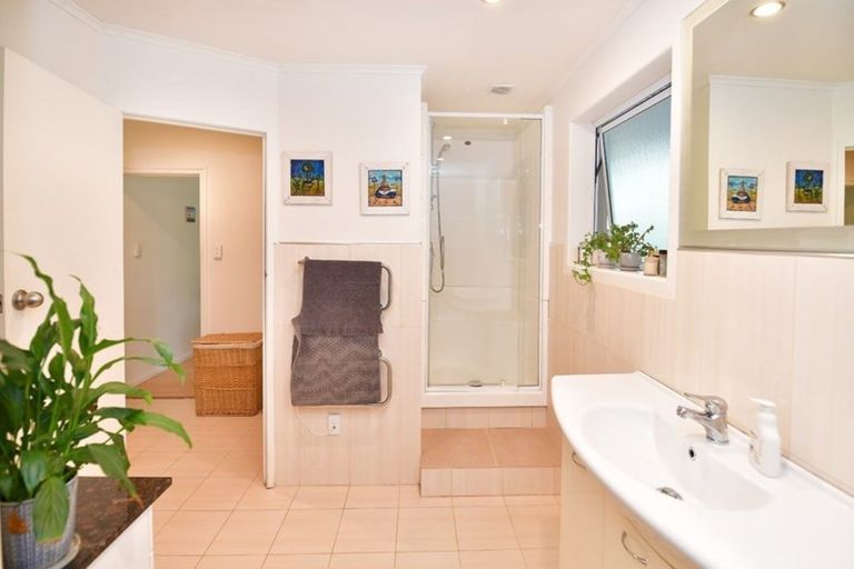 Photo of property in 103 Sunrise Avenue, Murrays Bay, Auckland, 0630