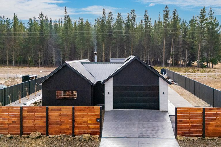 Photo of property in 16 Pollock Street, Alexandra, 9320