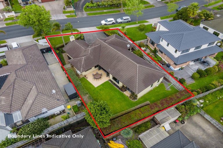 Photo of property in 27 Lansell Drive, East Tamaki Heights, Auckland, 2016