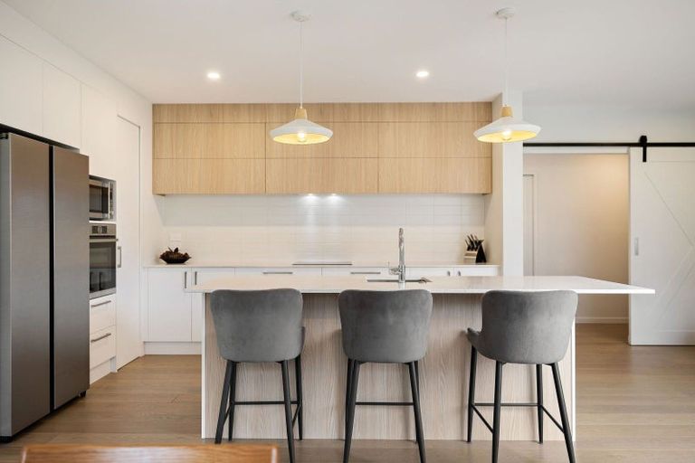 Photo of property in 11 Mulholland Drive, Jacks Point, 9371