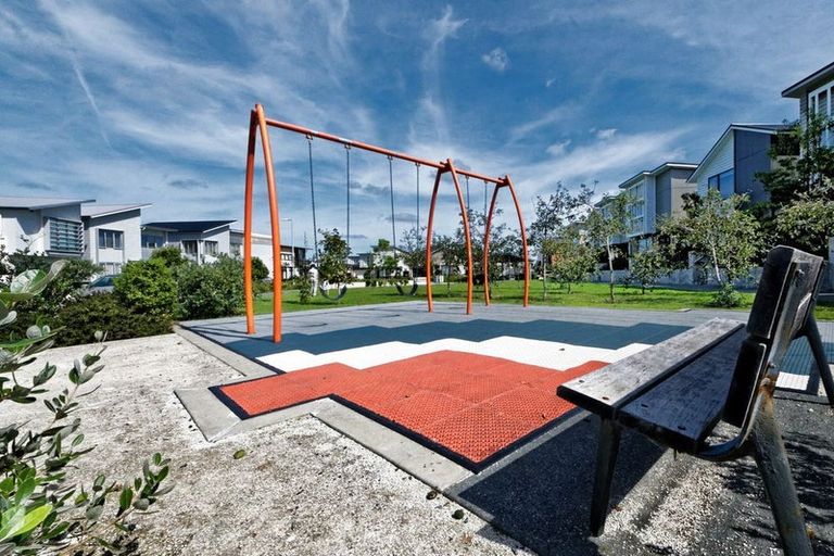 Photo of property in 29 Kanuka Road, Hobsonville, Auckland, 0616