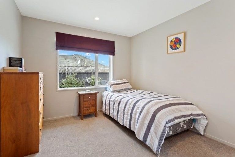 Photo of property in 1 Thomas Lane, Rangiora, 7400