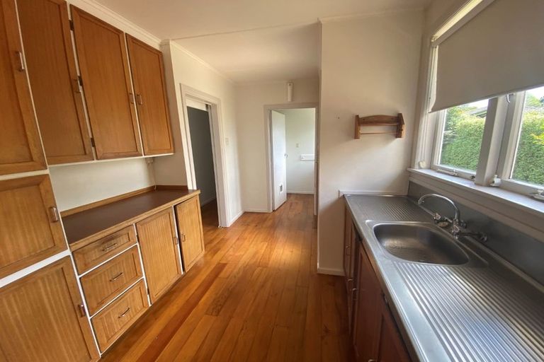 Photo of property in 1/14 Roberts Road, Te Atatu South, Auckland, 0610