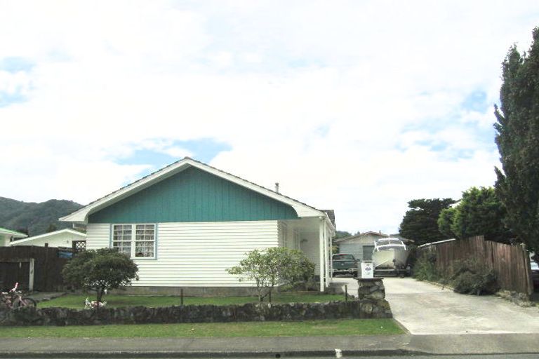 Photo of property in 22 Mountbatten Grove, Clouston Park, Upper Hutt, 5018