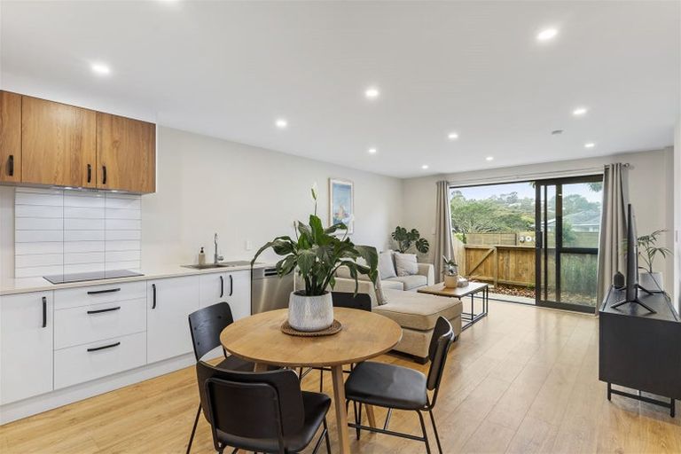 Photo of property in 65b Spinella Drive, Bayview, Auckland, 0629