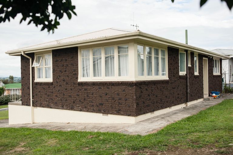 Photo of property in 266 Te Tomo Street, Te Awamutu, 3800