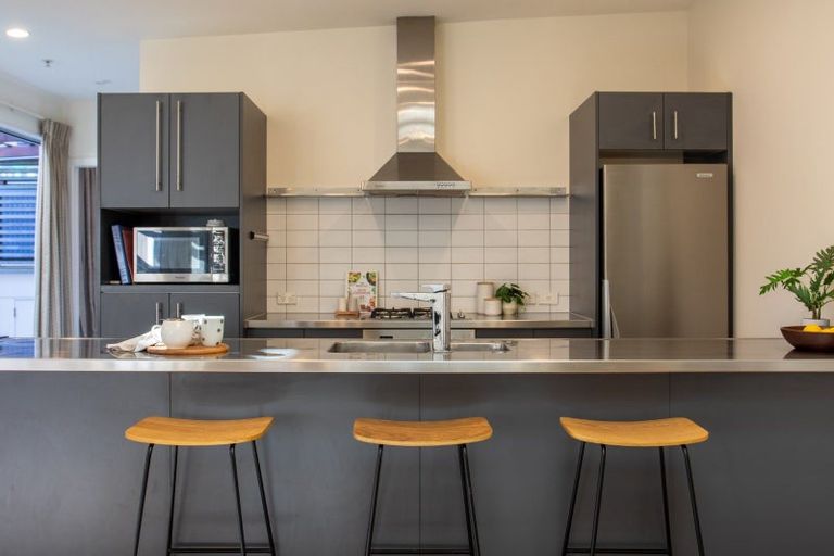 Photo of property in Sol Apartments, 28/37 Jessie Street, Te Aro, Wellington, 6011