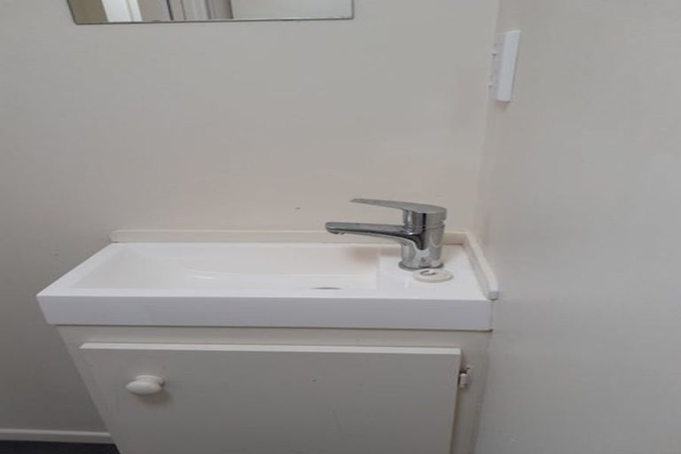 Photo of property in 1/2 Gorrie Road, Regent, Whangarei, 0112