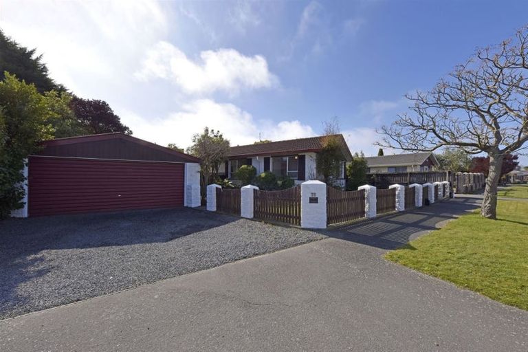 Photo of property in 72 Orrick Crescent, Avondale, Christchurch, 8061