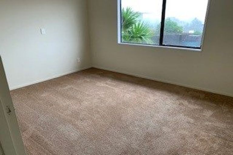 Photo of property in 6a Te Arawa Place, Welcome Bay, Tauranga, 3112