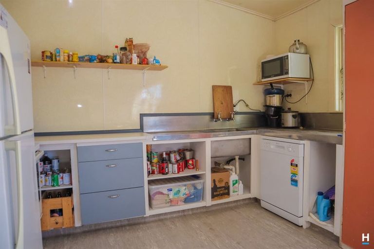 Photo of property in 37 Inverness Street, Dunollie, Runanga, 7803