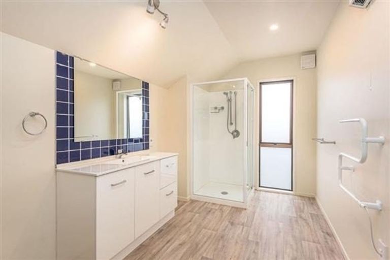 Photo of property in 95 Mandeville Street, Riccarton, Christchurch, 8011