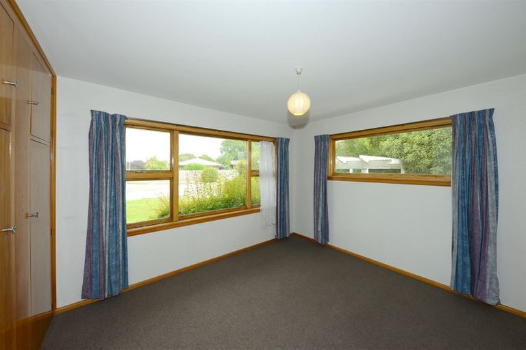 Photo of property in 14 Aileen Place, Upper Riccarton, Christchurch, 8041
