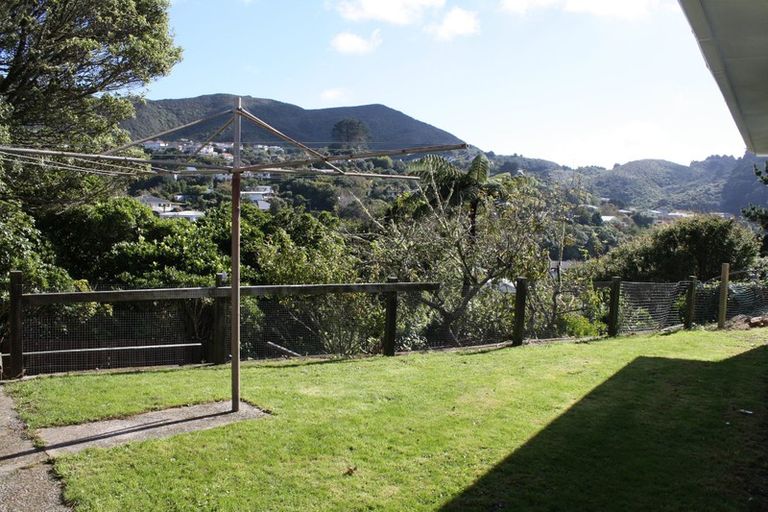 Photo of property in 10 Astor Street, Karori, Wellington, 6012