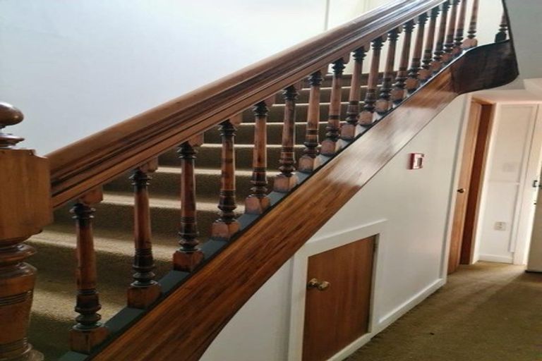 Photo of property in 21b Tinakori Road, Thorndon, Wellington, 6011