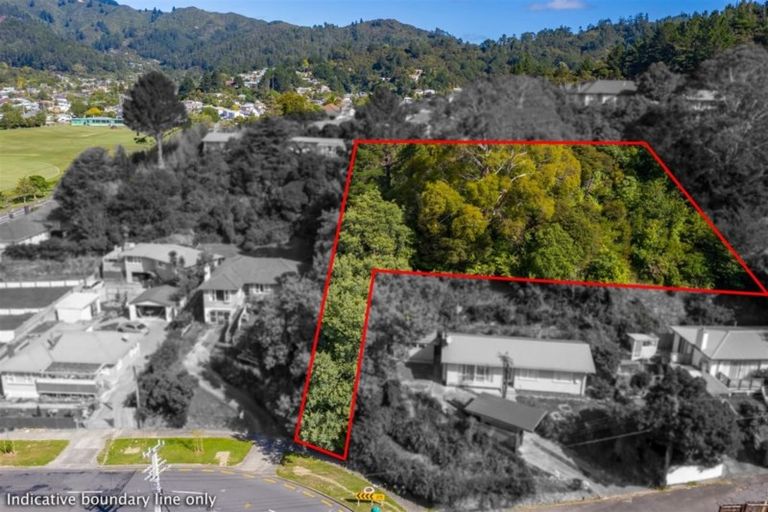 Photo of property in 9 Logie Street, Stokes Valley, Lower Hutt, 5019