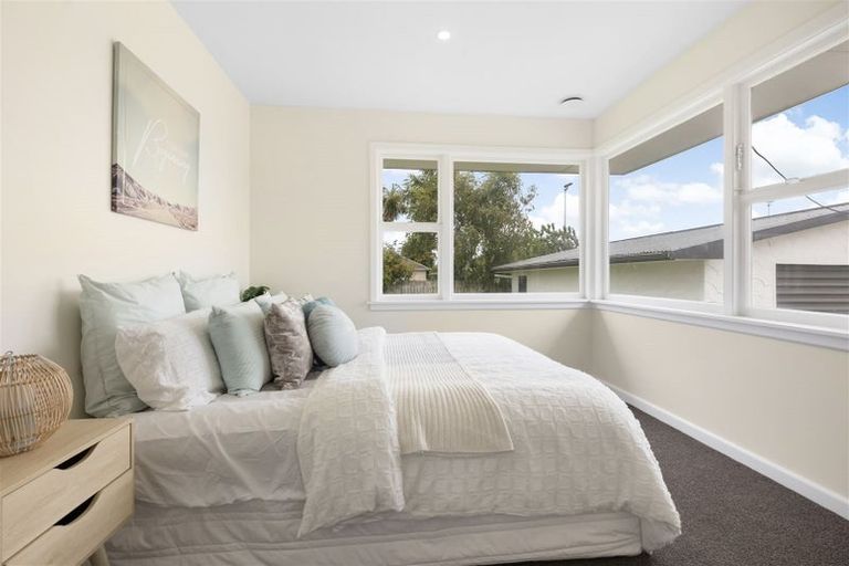 Photo of property in 47 Emlyn Place, Avondale, Christchurch, 8061