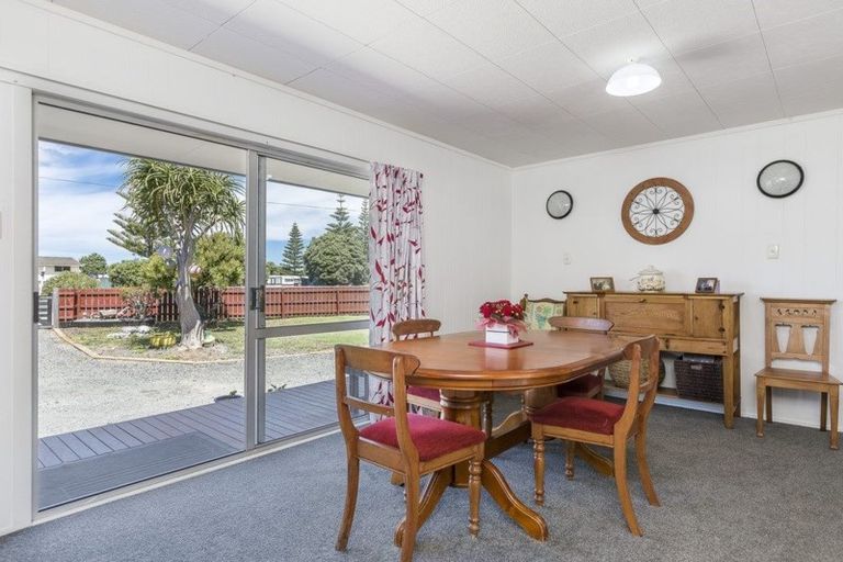 Photo of property in 562 Leigh Road, Whangateau, Warkworth, 0985