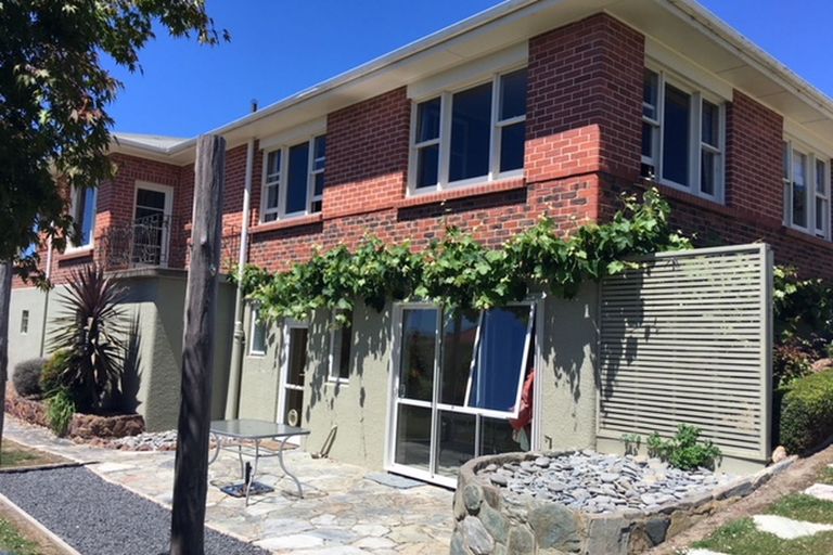 Photo of property in 10 Wye Street, Oamaru, 9400