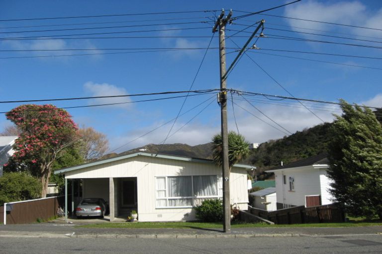 Photo of property in 11 Chamberlain Road, Karori, Wellington, 6012