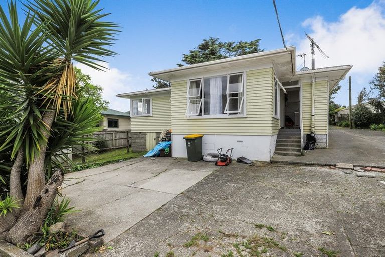 Photo of property in 13 Hyde Street, Manurewa East, Auckland, 2102