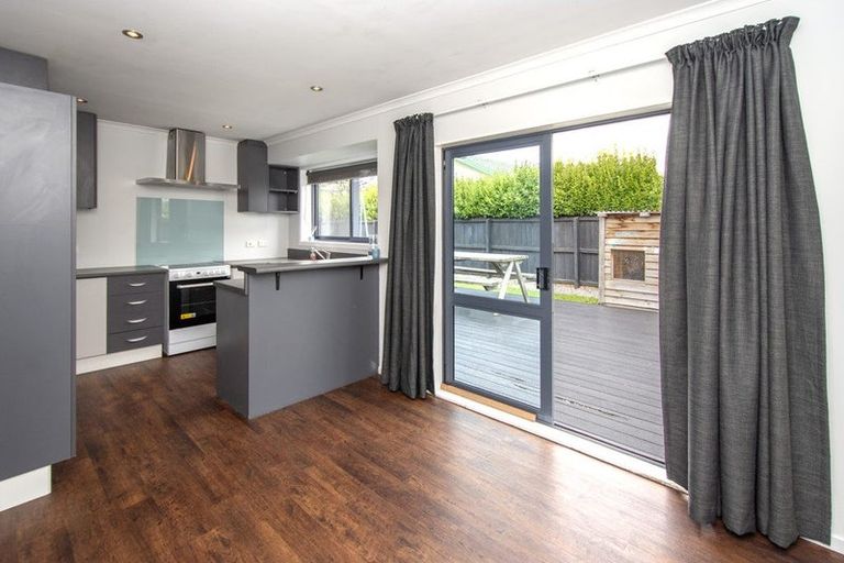 Photo of property in 6a Peel Close, Rolleston, 7614