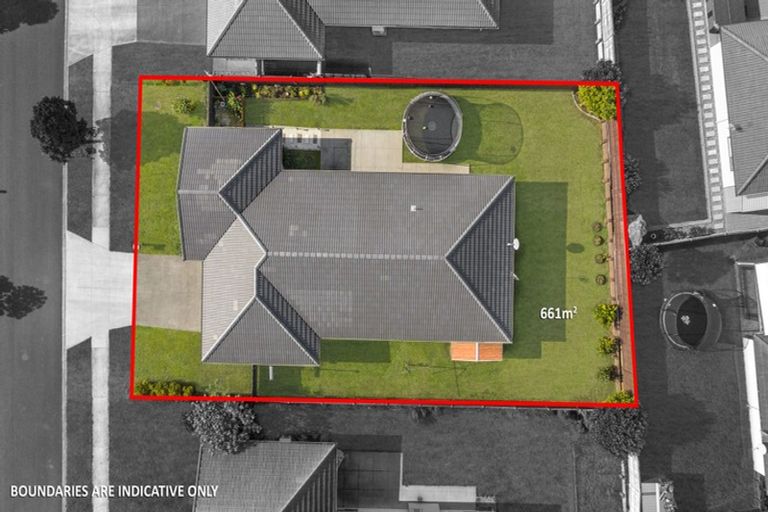 Photo of property in 10 Creda Road, Wattle Downs, Auckland, 2103