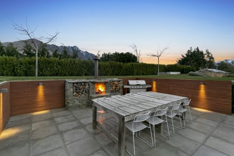Photo of property in 4 Hanbury Lane, Lower Shotover, Queenstown, 9371