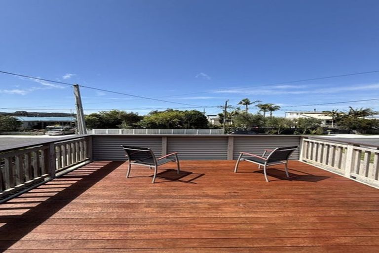 Photo of property in 17 Kopipi Crescent, Ngunguru, Whangarei, 0173