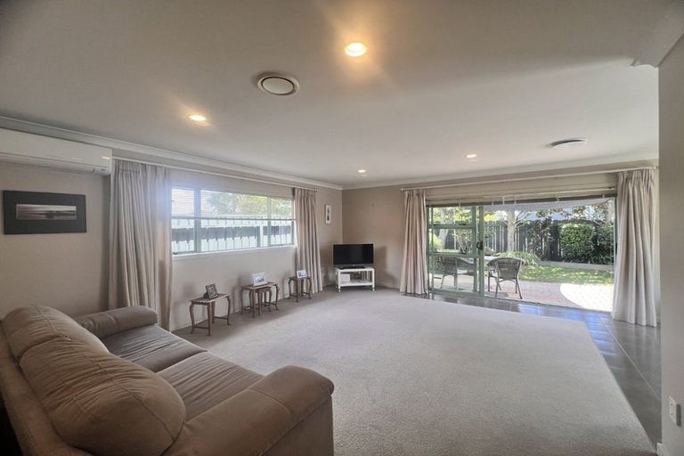 Photo of property in 10a Paterson Avenue, Pukekohe, 2120