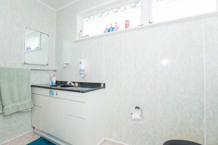 Photo of property in 4 Peter Buck Street, Outer Kaiti, Gisborne, 4010