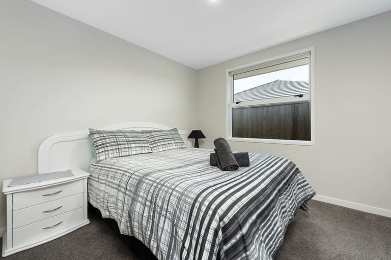 Photo of property in 63 Te Kio Crescent, Papamoa Beach, Papamoa, 3118