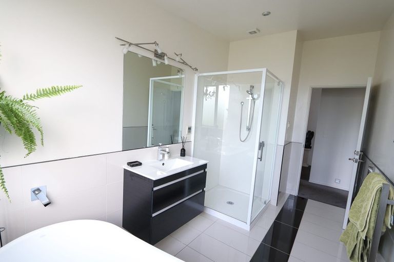 Photo of property in 12 Constance Place, Aidanfield, Christchurch, 8025