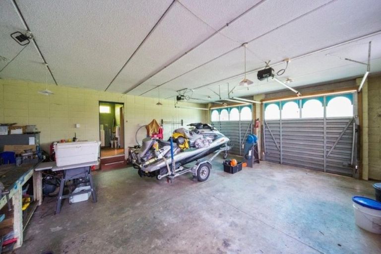 Photo of property in 8a Clifford Street, Hawera, 4610