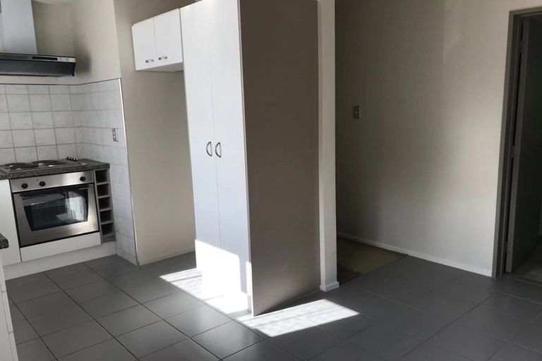 Photo of property in 103a Glengarry Road, Glen Eden, Auckland, 0602