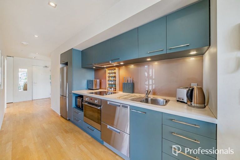 Photo of property in Forte Apartments, 72/13 College Street, Te Aro, Wellington, 6011