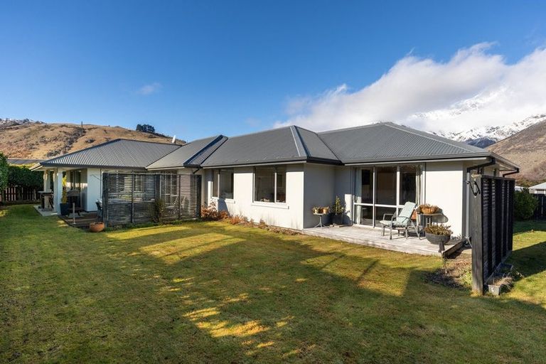 Photo of property in 50 Erskine Street, Lake Hayes, Queenstown, 9304