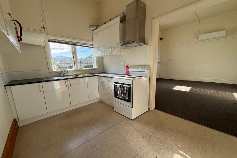 Photo of property in 92a-c Park Road, Miramar, Wellington, 6022