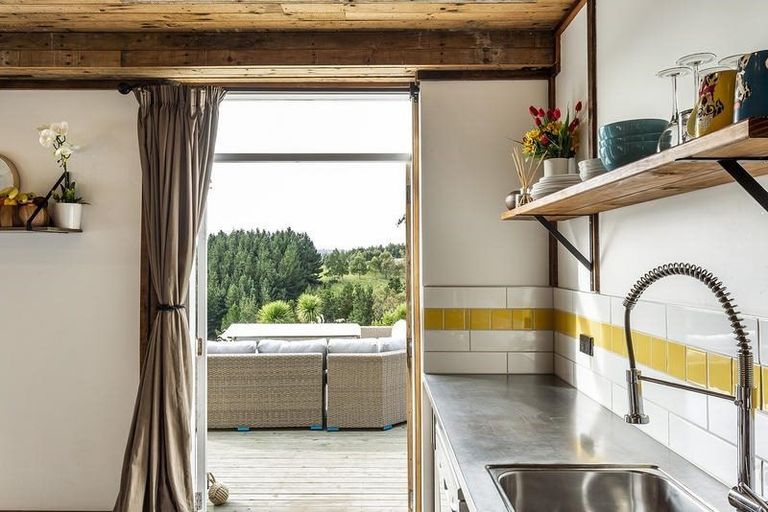 Photo of property in 50 Green Island Bush Road, Blackhead, Dunedin, 9076