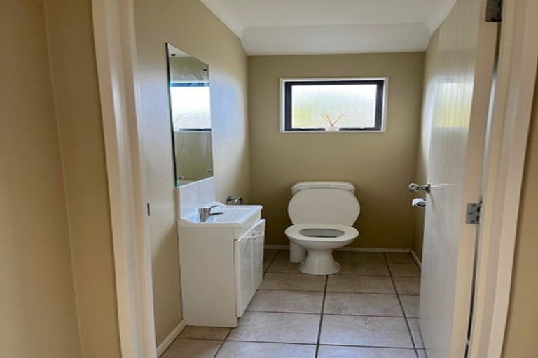 Photo of property in 65b Nelson Street, Howick, Auckland, 2014