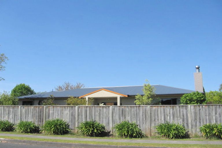 Photo of property in 2 Macdonald Street, Te Hapara, Gisborne, 4010