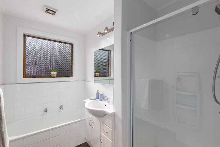 Photo of property in 120 Farrington Avenue, Bishopdale, Christchurch, 8053