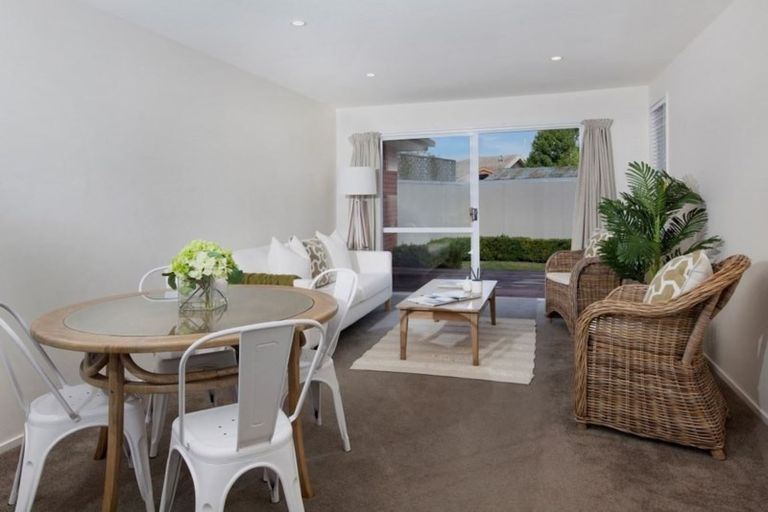 Photo of property in 1/16 Peverel Street, Riccarton, Christchurch, 8011