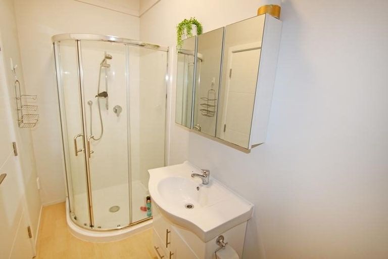 Photo of property in 106c Queen Street, North Dunedin, Dunedin, 9016