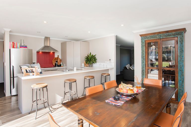 Photo of property in 34 Hamilton Drive, Wainui, Gisborne, 4010