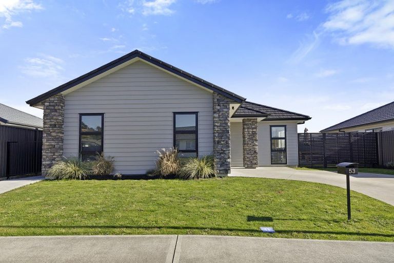Photo of property in 53 Buddle Road, Wallaceville, Upper Hutt, 5018
