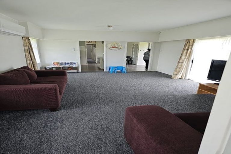 Photo of property in 8a Frank Hewitt Street, Pukekohe, 2120
