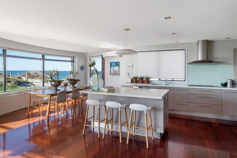 Photo of property in 341a Oceanbeach Road, Mount Maunganui, 3116