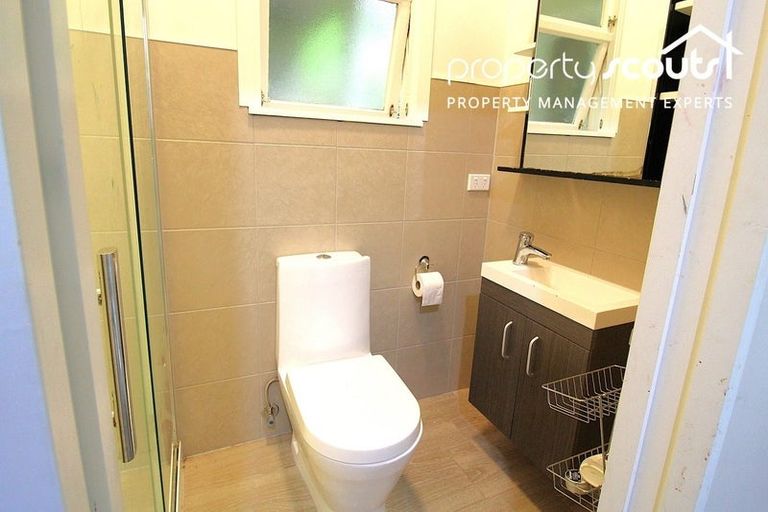 Photo of property in 331 Ravensbourne Road, Maia, Dunedin, 9022