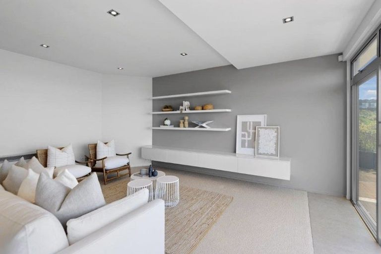 Photo of property in 10 Smugglers Cove, Scarborough, Christchurch, 8081